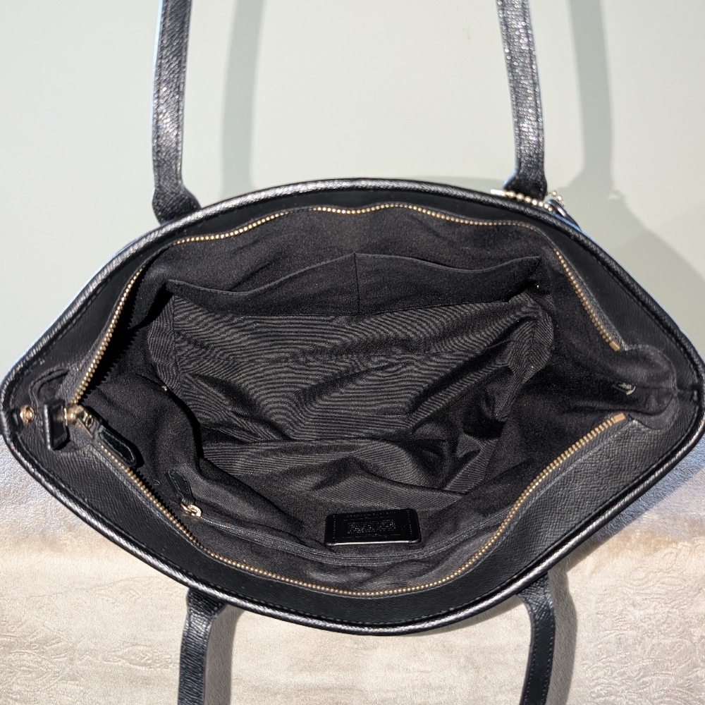 Coach City Zip Tote Black Leather Bag - Picture 7 of 15